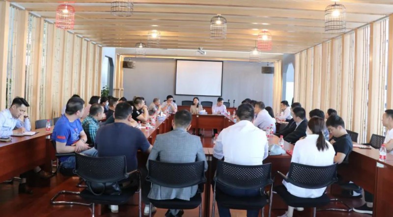 陳鈺瀅副書記親自指導，家具與地產跨界融合打造全國首創“泛家居體驗中心”