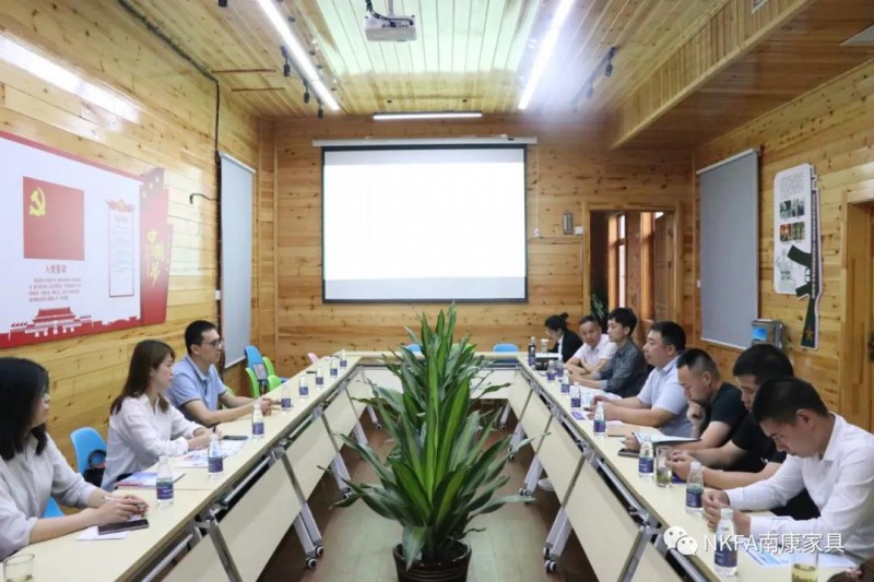 中國建博會(廣州)組委會到訪，冠軍平臺與南康家具的合作將如何開展