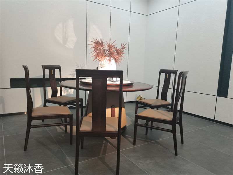 世紀(jì)豪軒·天籟沐香 蘭亭韻-悅系列時尚輕奢新中式風(fēng)格愛里古夷蘇木家具展廳實拍